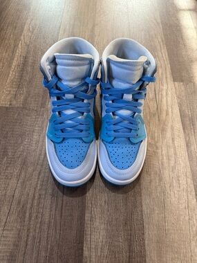 Womens Blue and White Method of of Make High-Top Sneakers Athletic Shoes